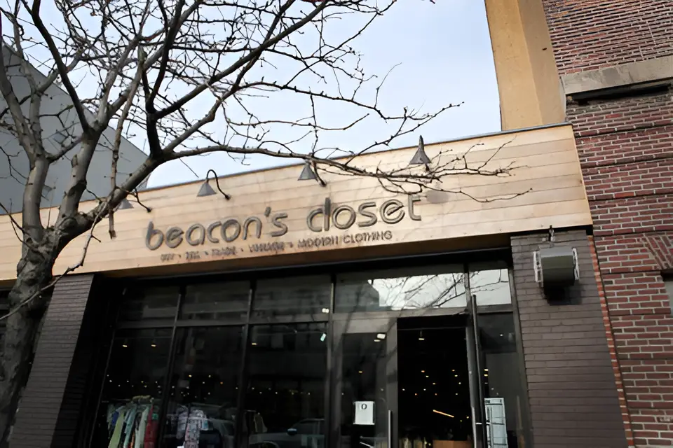 beacon´s closet