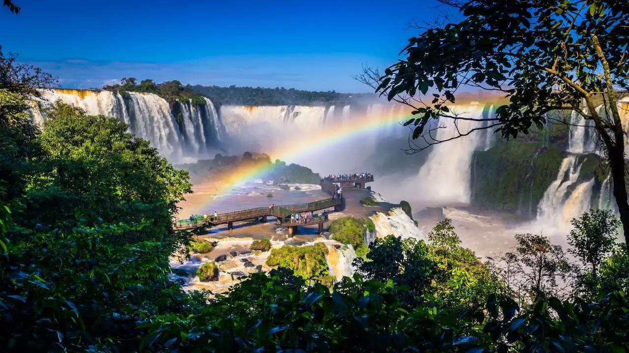 cataratas del iguazu desde el lado de brasil