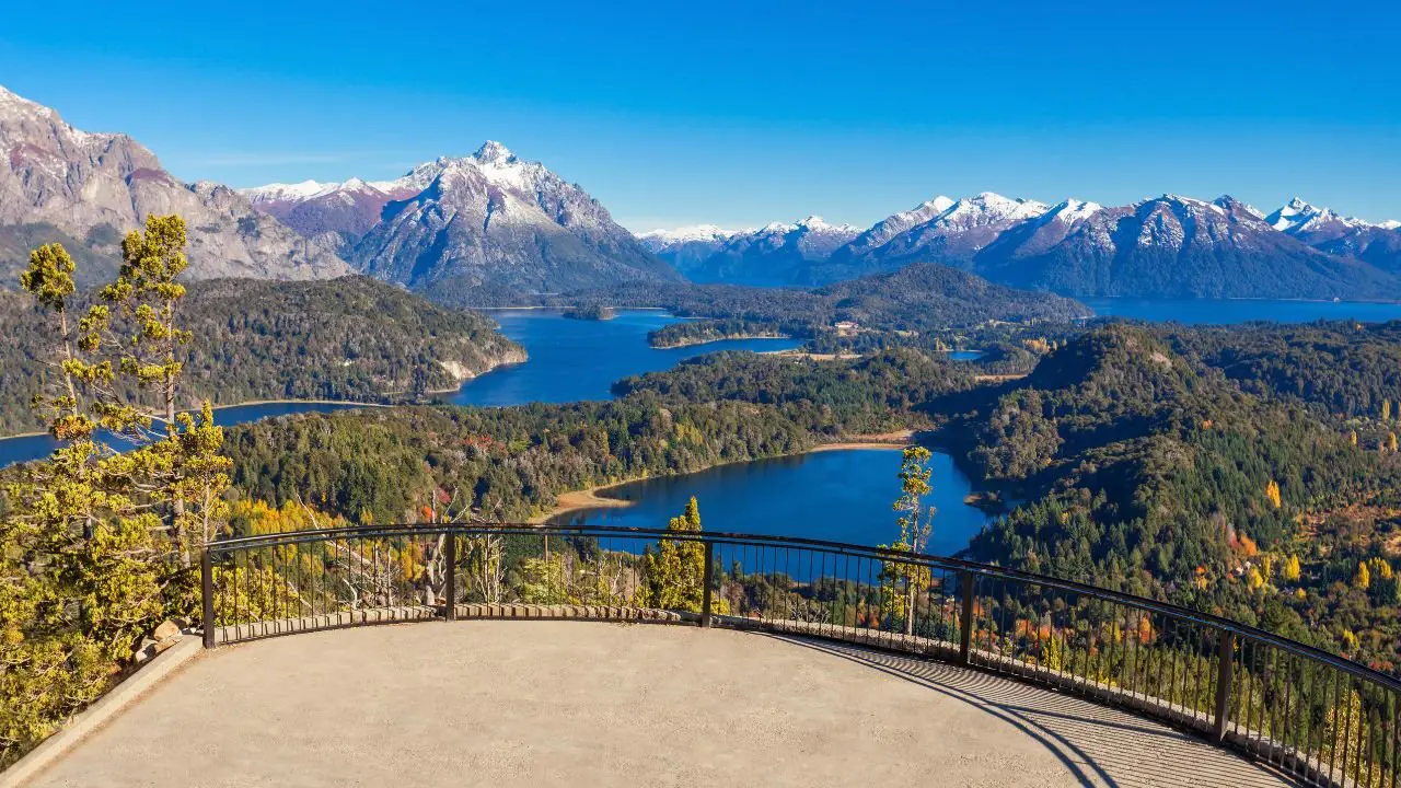 Descubre la Magia de Bariloche en una Escapada Inolvidable: 5 imperdibles en la Joya Patagónica