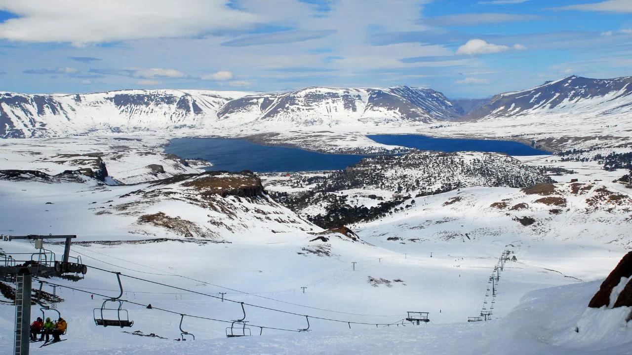 Descubrí el Secreto Mejor Guardado de la Nieve: El Centro de Esquí Más Económico de Argentina
