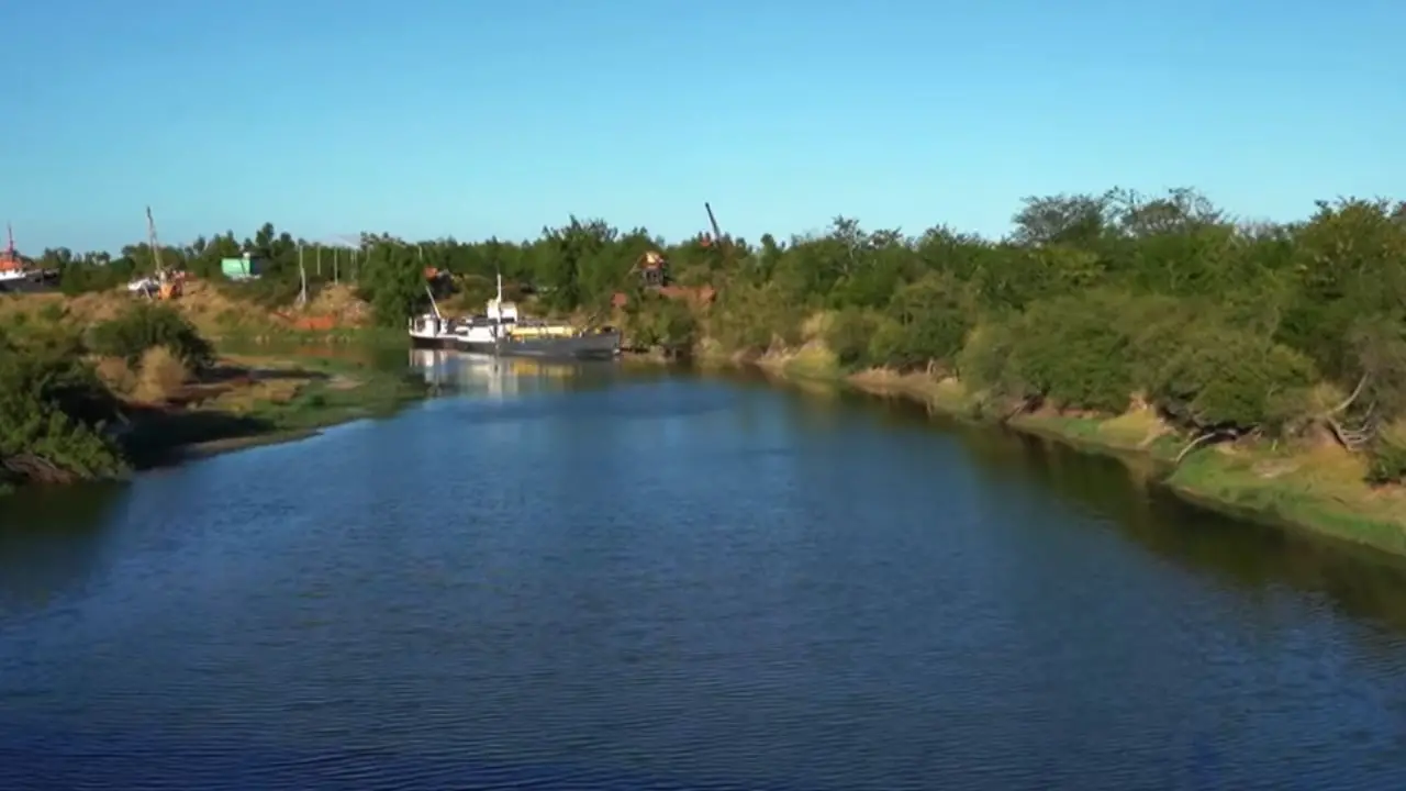 lago de liebig entre rios