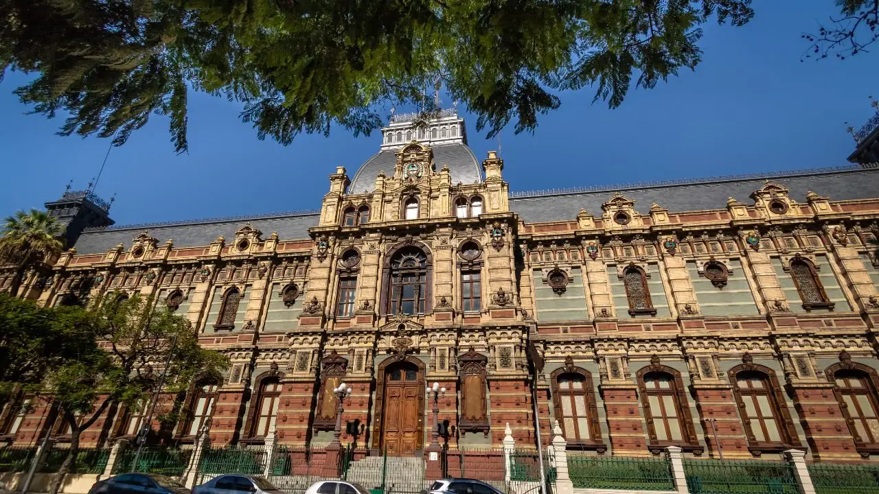 palacio de las aguas corrientes