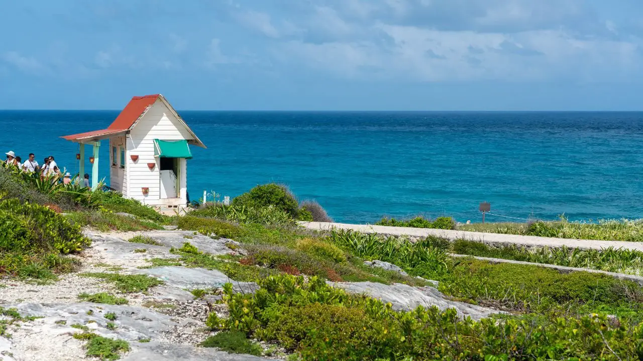 playa sur isla mujeres mexico