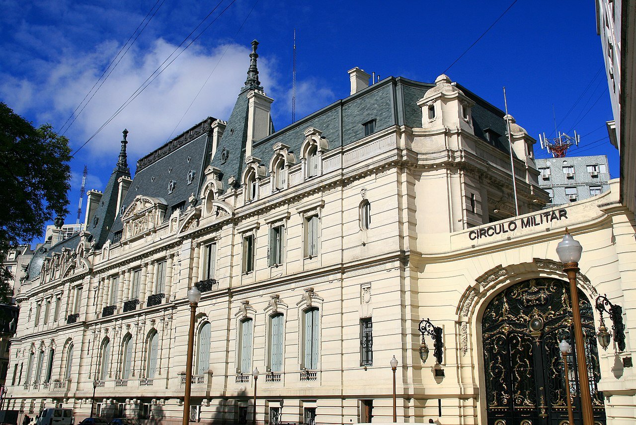 Descubre la Majestuosidad del Palacio Paz: Un Tesoro Arquitectónico en Buenos Aires