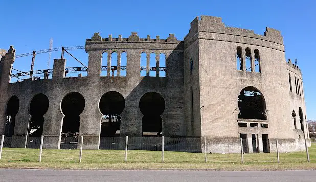 plaza de toros en colonia del sacramento