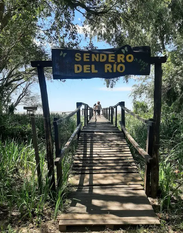 sendero del rio en reserva natural el destino buenos aires