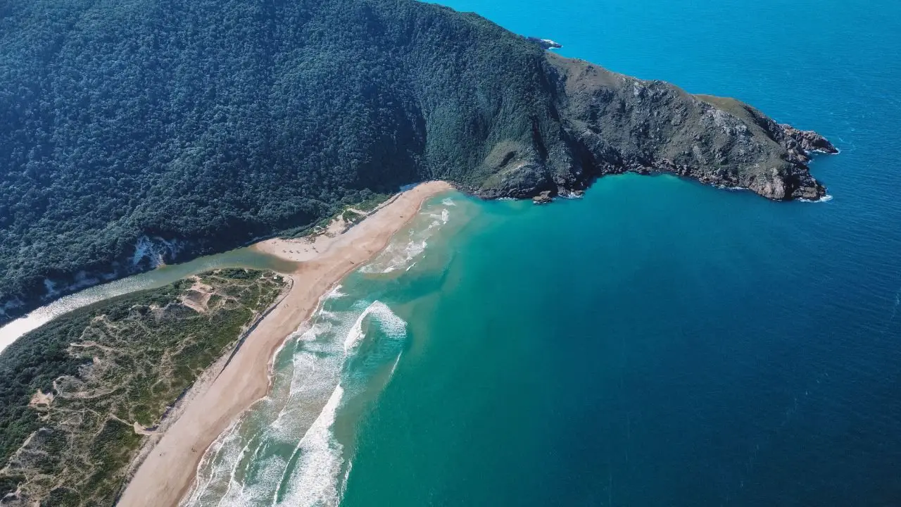 praia da gorda en buzios brasil