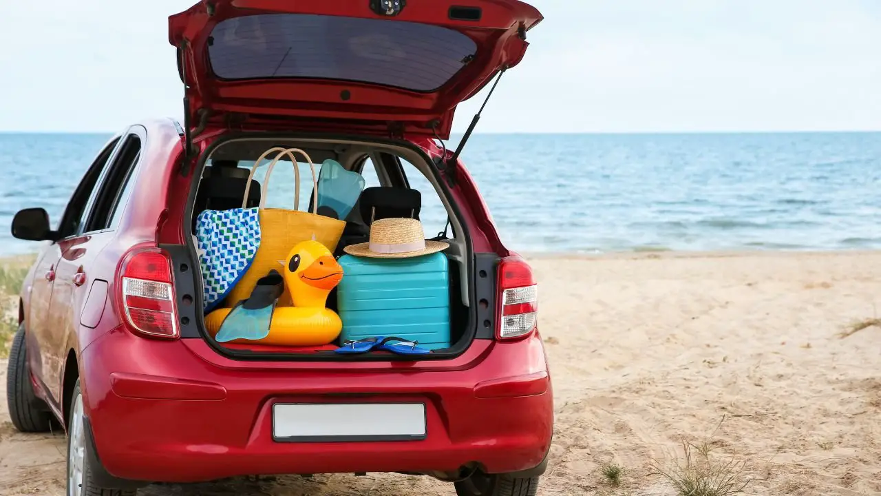5 tips para preparar los neumáticos para un viaje seguro en auto en el verano