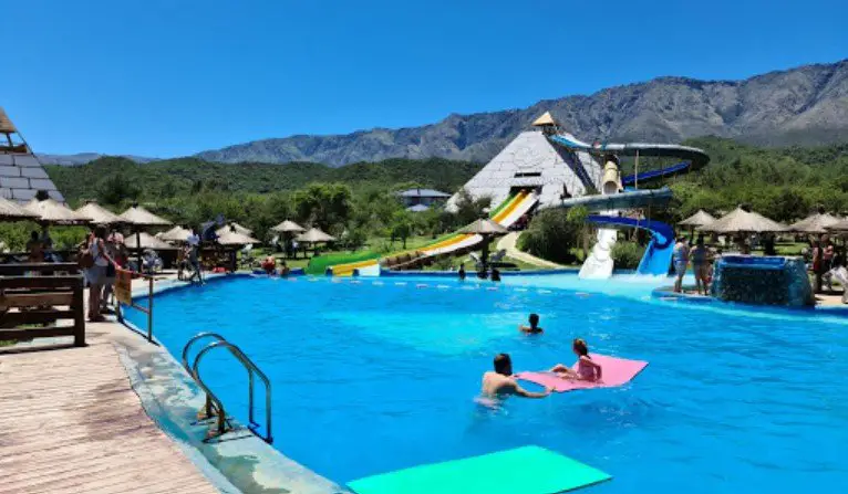 parque acuatico en valle encantado