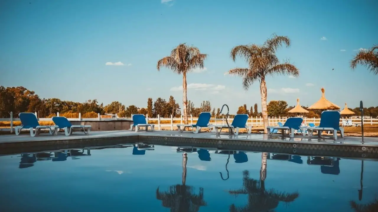 5 excelentes restaurantes con piscina en la provincia de Buenos Aires para disfrutar durante tus escapadas de verano