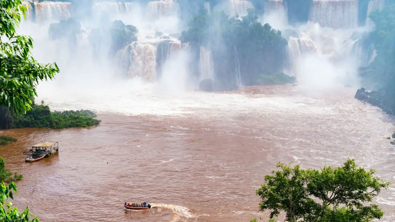 Semana Santa 2024: precio del viaje a Cataratas del Iguazú